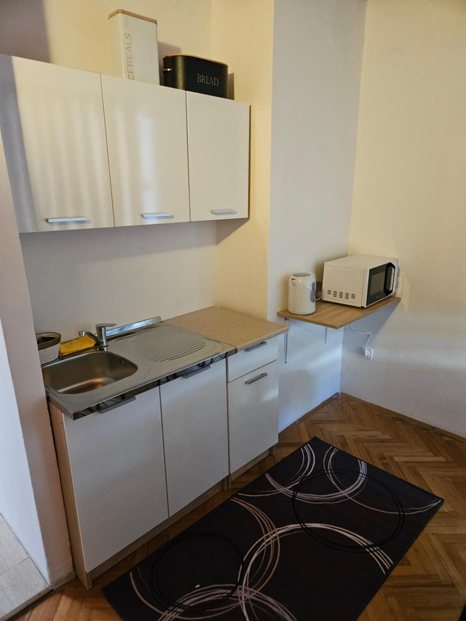 Salyna "Rooms Bela" Ičići エクステリア 写真